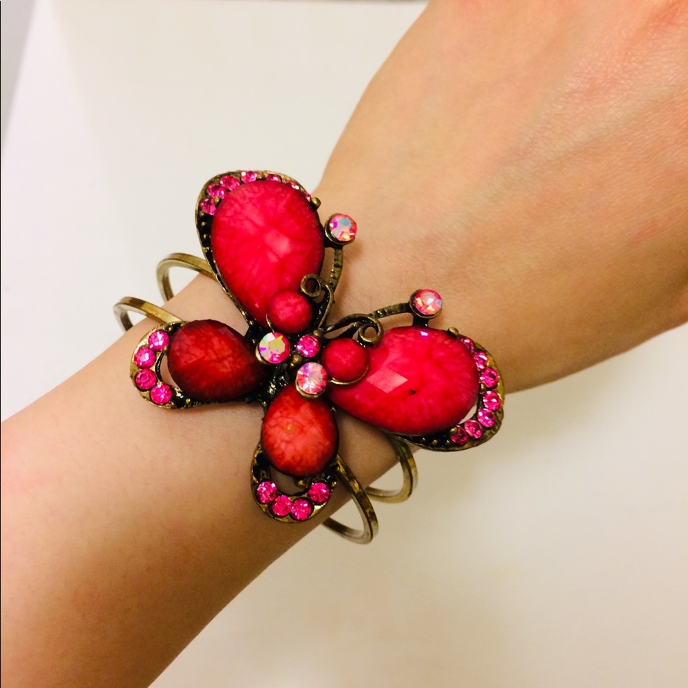 Pink Rhinestone Butterfly Metal Bracelet